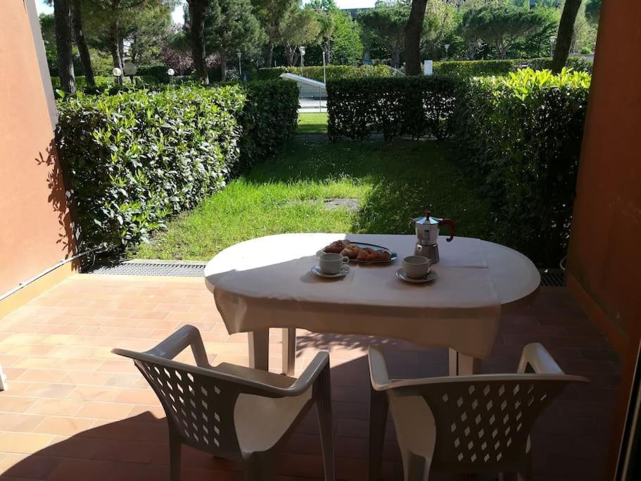 Appartamento Park Residence Lignano Sabbiadoro Bagian luar foto